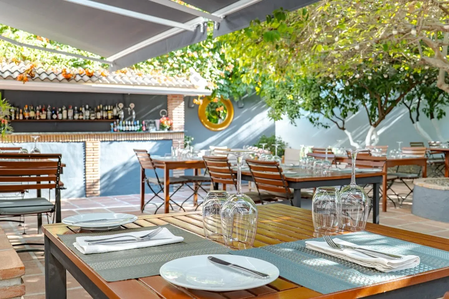 The courtyard terrace and bar in the daytime