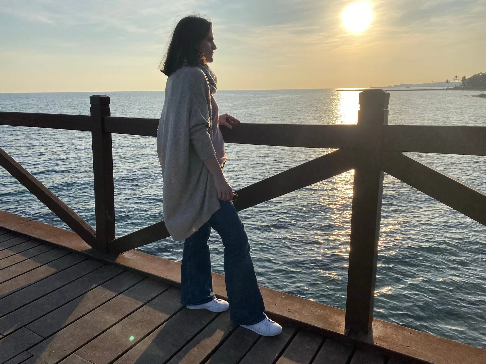 Golden hour on the pier